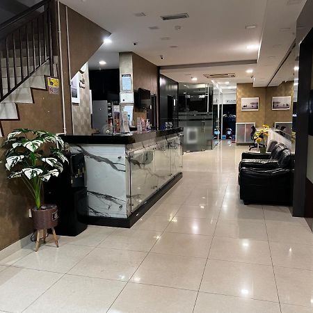 קואנטאן Signature Hotel מראה חיצוני תמונה