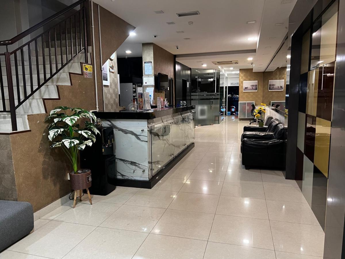 קואנטאן Signature Hotel מראה חיצוני תמונה