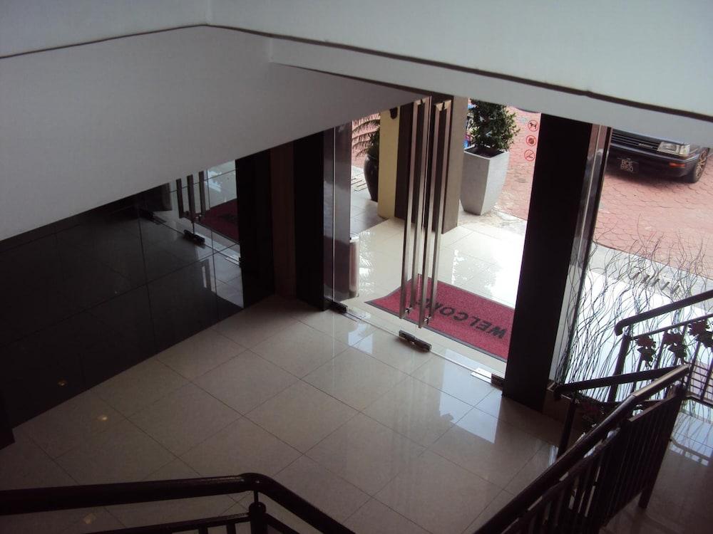 קואנטאן Signature Hotel מראה חיצוני תמונה