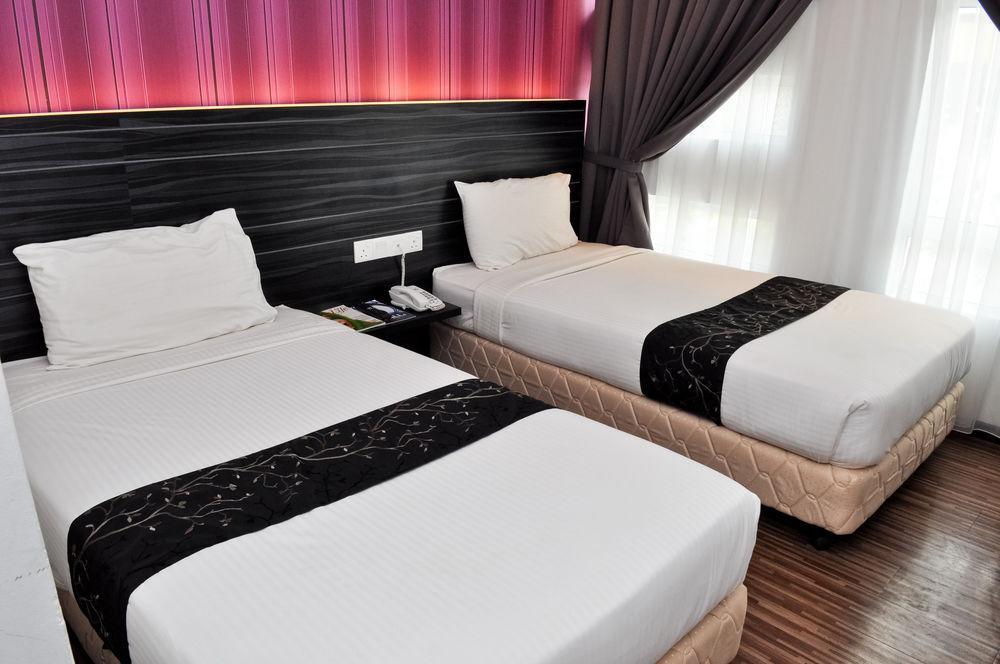 קואנטאן Signature Hotel מראה חיצוני תמונה
