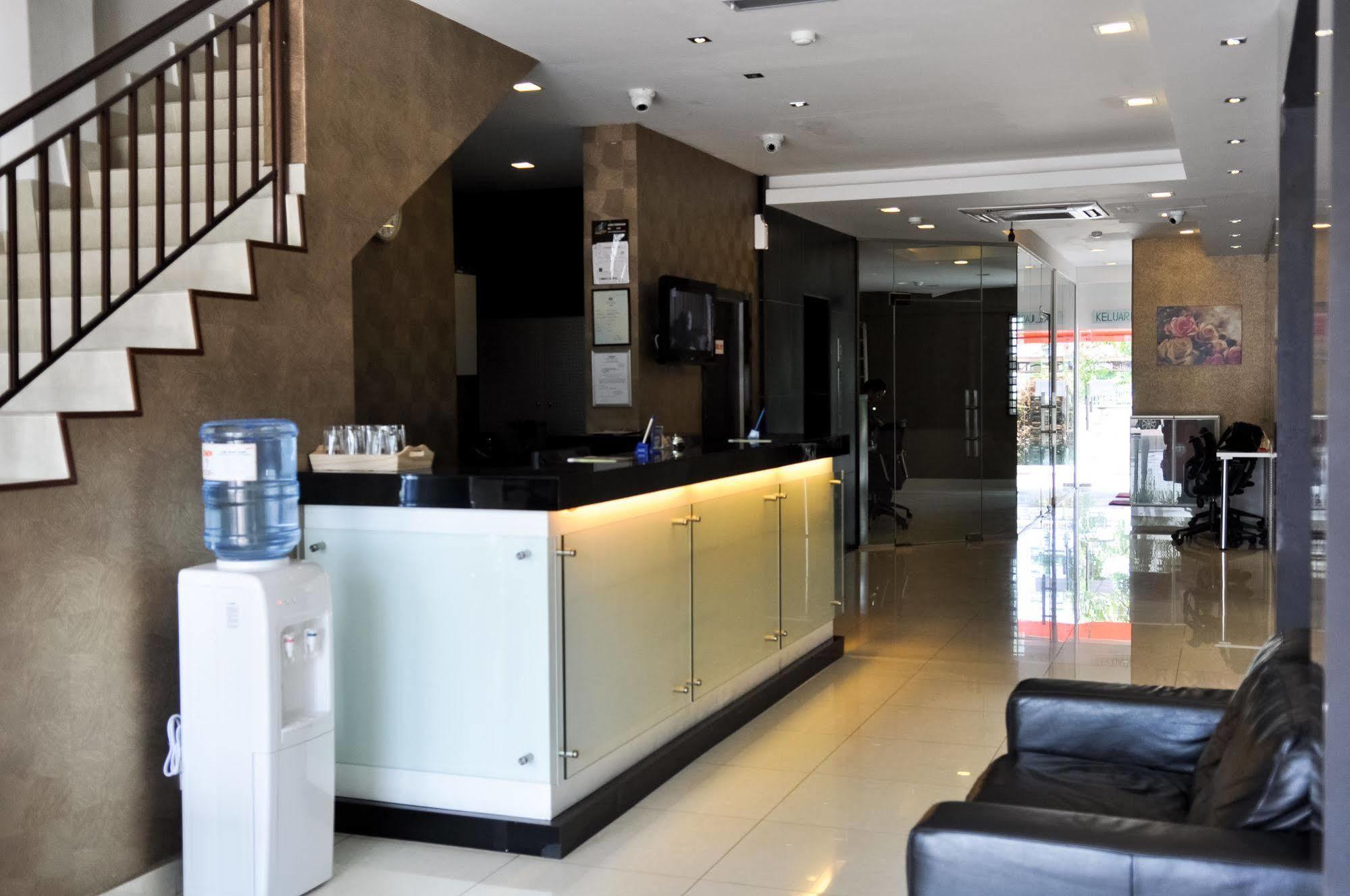 קואנטאן Signature Hotel מראה חיצוני תמונה